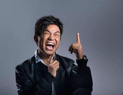 明星评价王宝强,从草根逆袭到影坛巨星，明星眼中的他究竟如何？