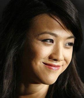 叫依的明星,星光熠熠，璀璨人生